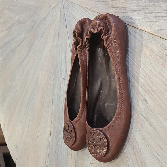 Tory Burch brown leather ballet flats - Picture 4 of 8
